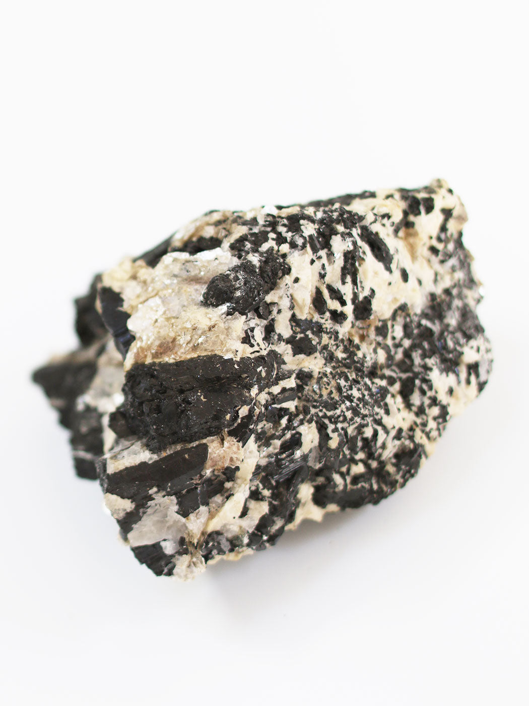 FACET Collections_ Black_Tourmaline_Mica